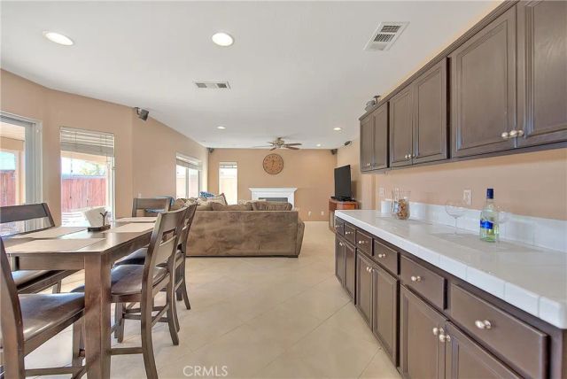 40688 La Salle, Murrieta, CA 92563