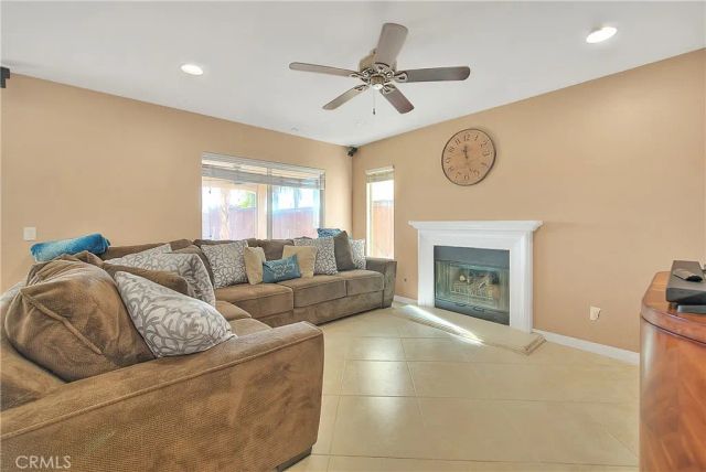 40688 La Salle, Murrieta, CA 92563