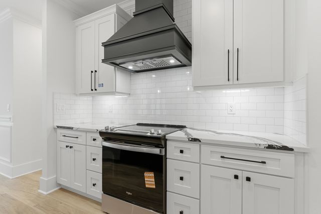 1652 San Damian Road, Tallahassee, FL 32303