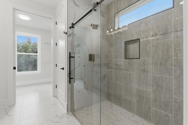 1652 San Damian Road, Tallahassee, FL 32303