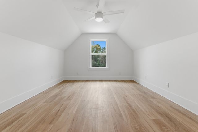 1652 San Damian Road, Tallahassee, FL 32303