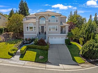 4042 Plateau Cir, Cameron Park, CA 95682