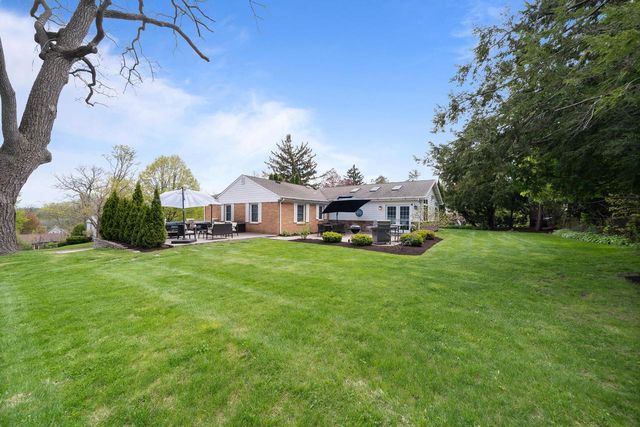 224 Lookout DRIVE, Lake Geneva, WI 53147