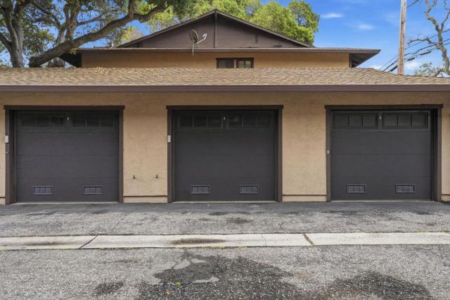 610 Gilbert Avenue 32, Menlo Park, CA 94025