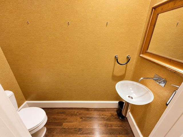 318 Calle Sevilla Place, Houston, TX 77007