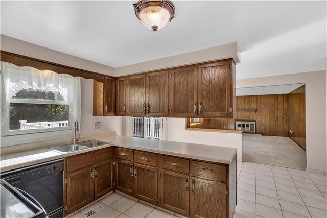 105 Pagoda Drive, Monroeville, PA 15146