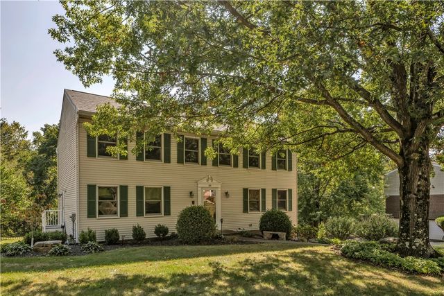 105 Pagoda Drive, Monroeville, PA 15146