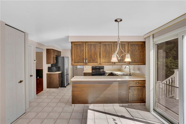 105 Pagoda Drive, Monroeville, PA 15146