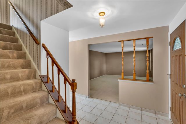 105 Pagoda Drive, Monroeville, PA 15146