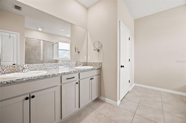 1581 NE 50TH TERRACE, Ocala, FL 34470