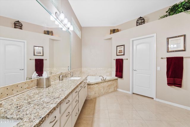 4647 E GARNET Circle, Mesa, AZ 85206