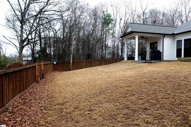 203 Palmetto Farms Way, Pelzer, SC 29669