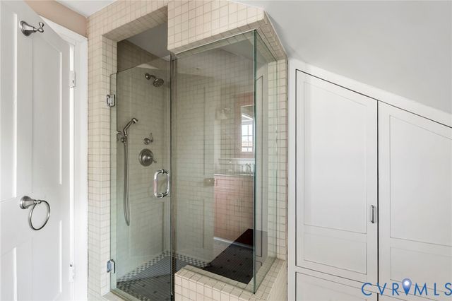 2403 E Grace St, Richmond, VA 23223