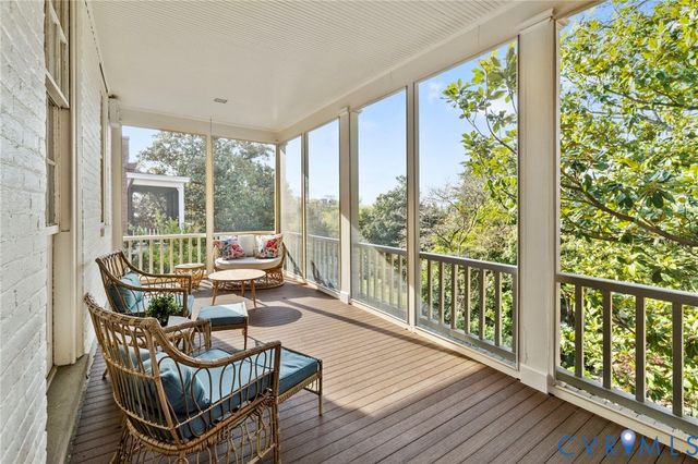 2403 E Grace St, Richmond, VA 23223