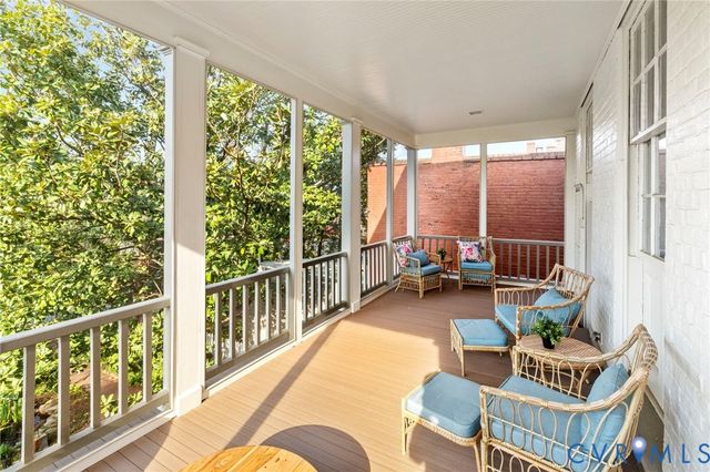 2403 E Grace St, Richmond, VA 23223