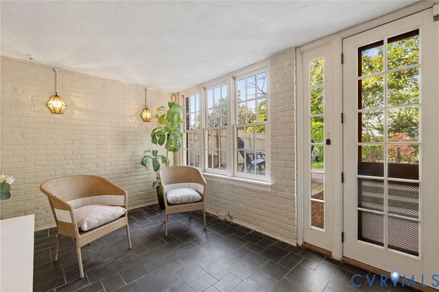 2403 E Grace St, Richmond, VA 23223