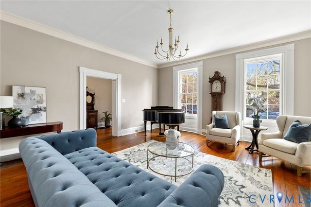 2403 E Grace St, Richmond, VA 23223