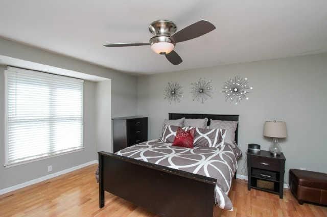 211 Hillsboro Pl, Nashville, TN 37215