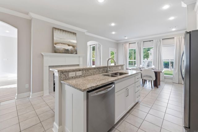 18252 River Landing Dr, Prairieville, LA 70769