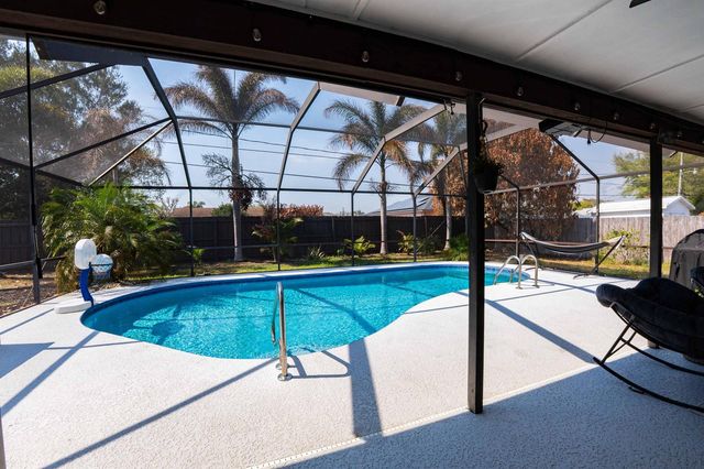 138 NW Friar Street, Port St. Lucie, FL 34983