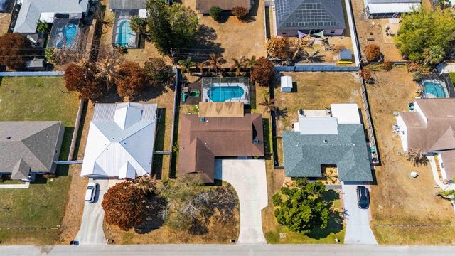 138 NW Friar Street, Port St. Lucie, FL 34983