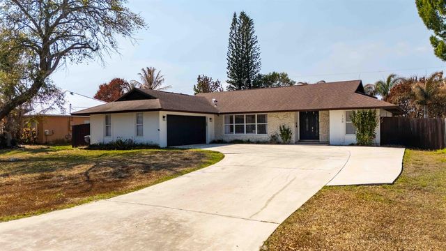 138 NW Friar Street, Port St. Lucie, FL 34983