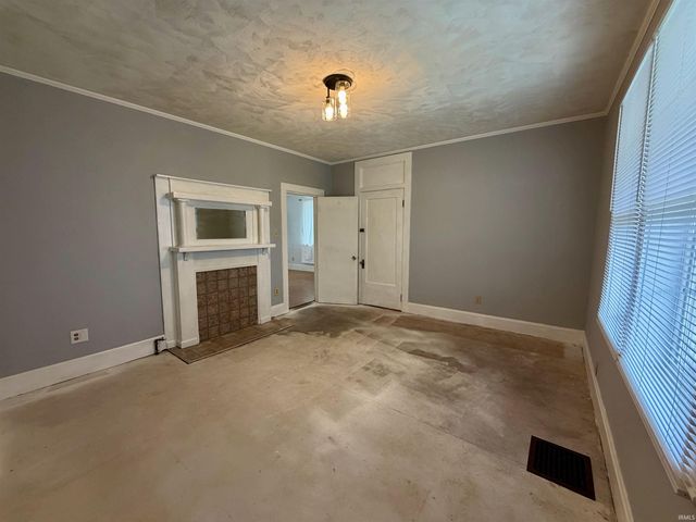 644 E Maryland Street, Evansville, IN 47711