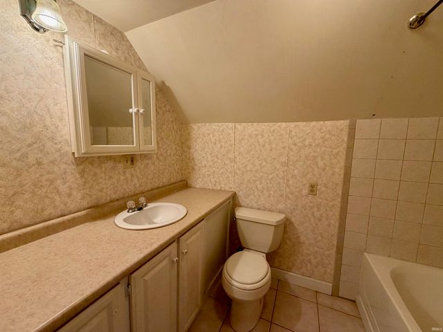 644 E Maryland Street, Evansville, IN 47711