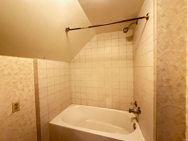 644 E Maryland Street, Evansville, IN 47711