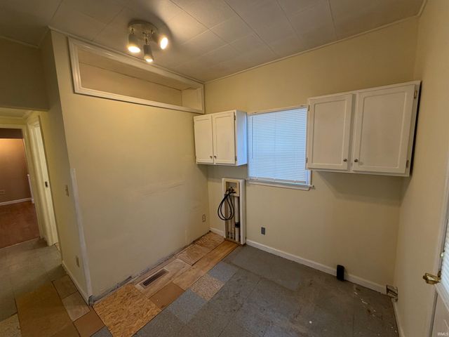 644 E Maryland Street, Evansville, IN 47711