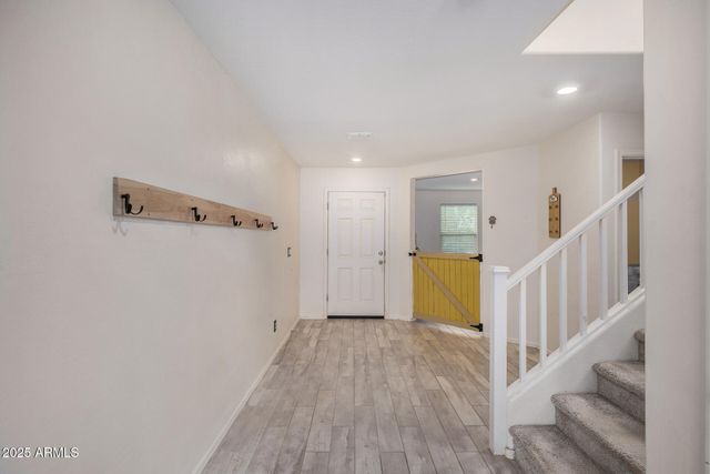 12668 W GLENN Drive, Glendale, AZ 85307