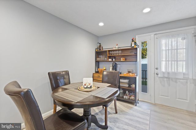 1401 ELM GROVE CIR, Silver Spring, MD 20905