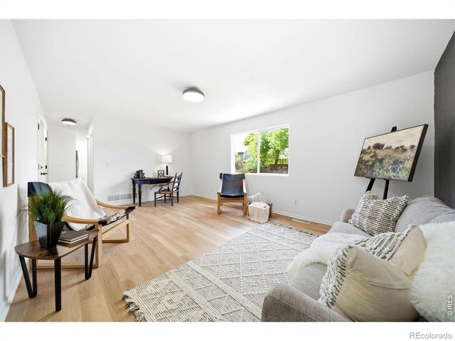 526 Suntrail Drive, Loveland, CO 80538