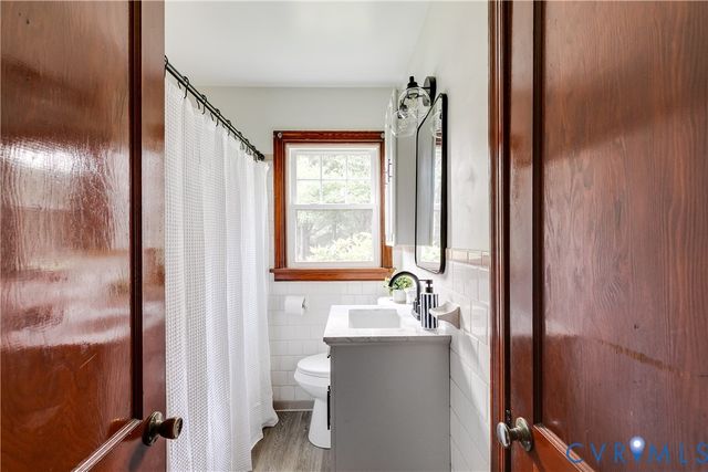 1209 Boroughbridge Rd, Richmond, VA 23225