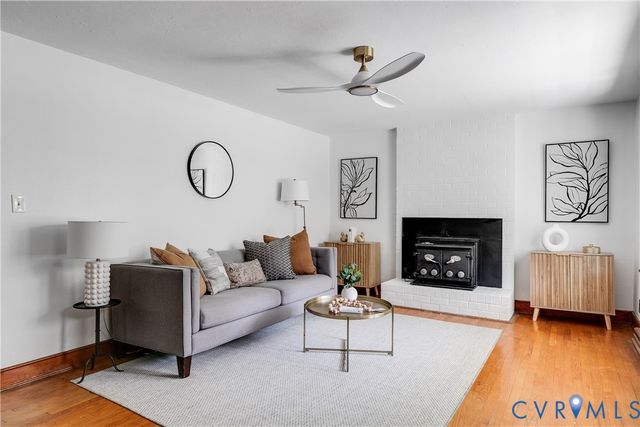 1209 Boroughbridge Rd, Richmond, VA 23225