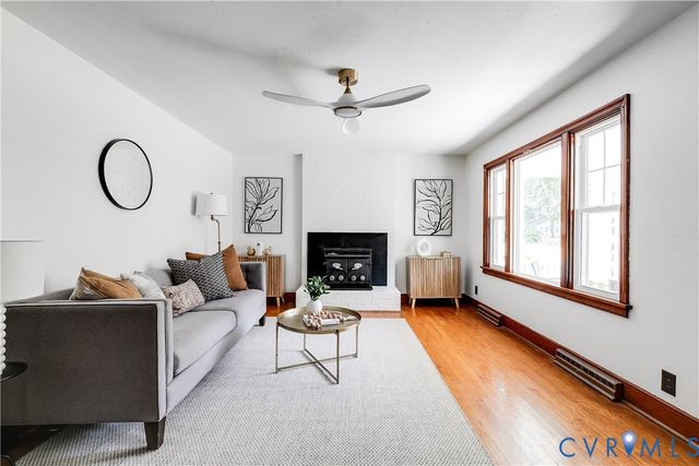 1209 Boroughbridge Rd, Richmond, VA 23225