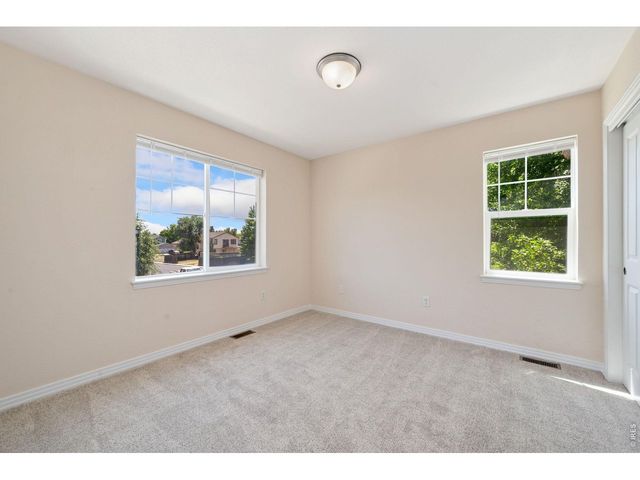 2104 18th Ave, Longmont, CO 80501