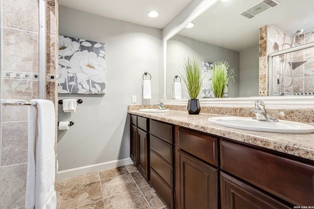 4635 La Loma St, San Antonio, TX 78233