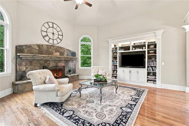 6065 Boulder Bluff Drive, Cumming, GA 30040