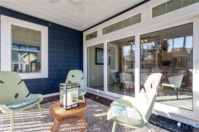 17643 Signature Trl, Moseley, VA 23120