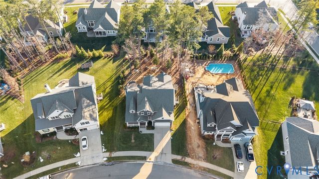 17643 Signature Trl, Moseley, VA 23120