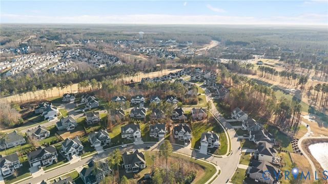 17643 Signature Trl, Moseley, VA 23120