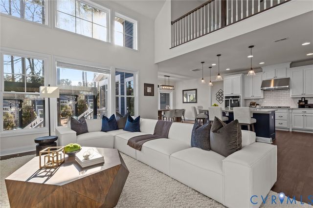 17643 Signature Trl, Moseley, VA 23120