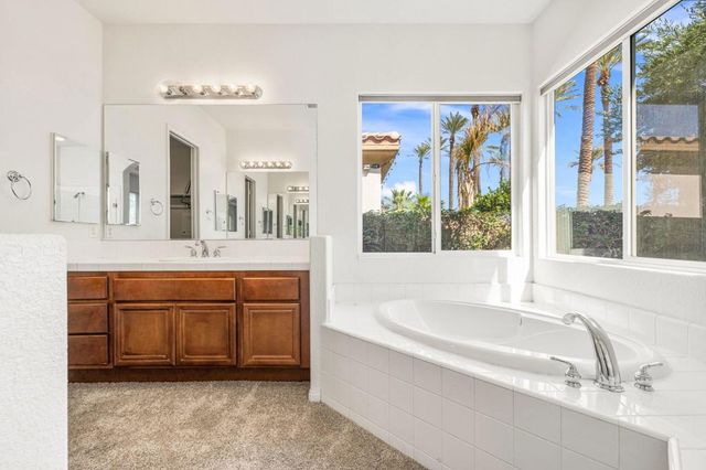 44950 Via Catalina, La Quinta, CA 92253
