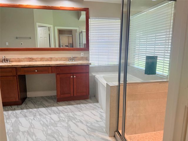 5010 Rebel Ridge Drive, Sugar Land, TX 77478