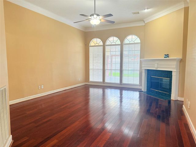 5010 Rebel Ridge Drive, Sugar Land, TX 77478