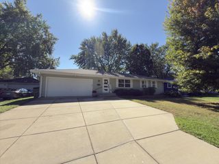 5017 Wilshire Boulevard, Crystal, MN 55429