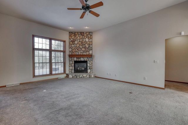 460 Niagara ROAD, Oconomowoc, WI 53066