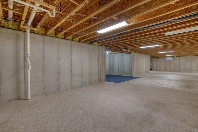 460 Niagara ROAD, Oconomowoc, WI 53066