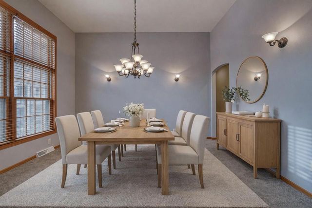 460 Niagara ROAD, Oconomowoc, WI 53066